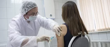 En Necochea hay vacunación libre para mayores de 18 años