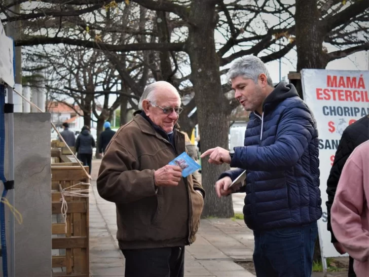 Velázquez contó sus propuesta vecinos en el Parque