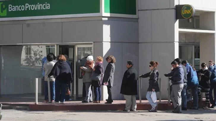 CORONAVIRUS: Las entidades bancarias planear volver a abrir sus puertas