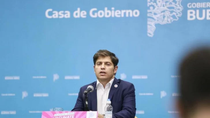 Kicillof anunció las medidas restrictivas y advirtió:  “No es una ola, es un tsunami”