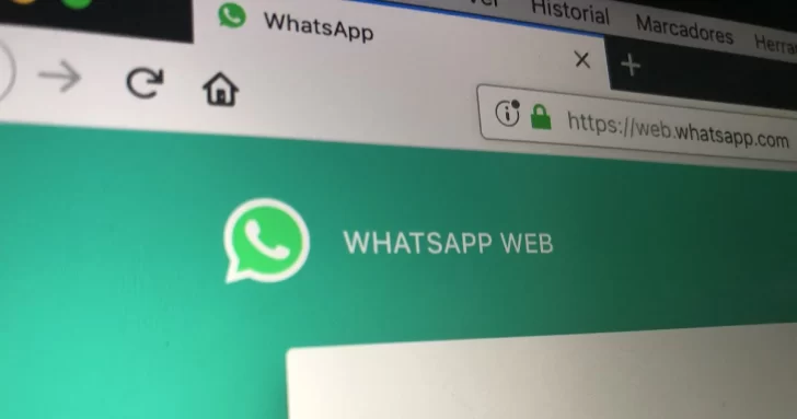 WhatsApp retrasa la fecha para revisar y aceptar su nuevo acuerdo de uso