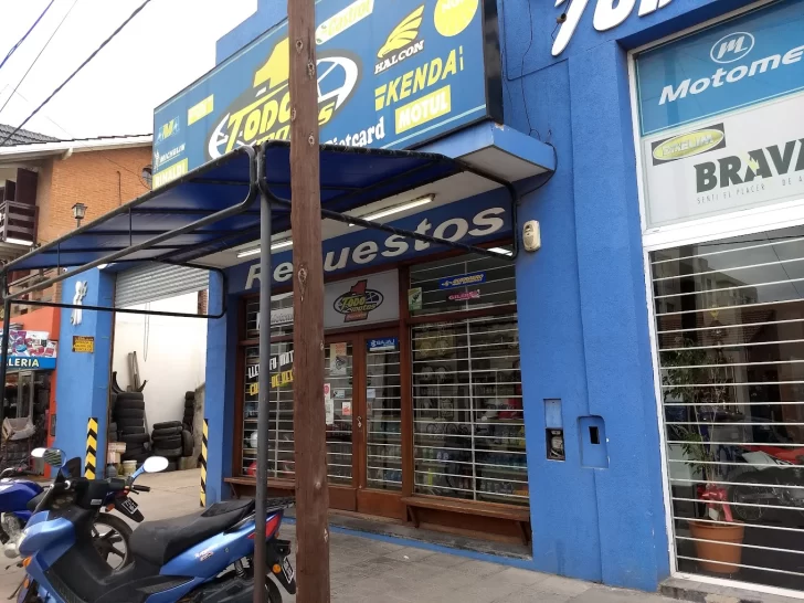 Robaron una moto de una concesionaria de calle 46