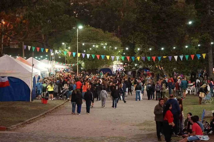 Avanza la organización de la vigésima edición de la Fiesta de las Colectividades