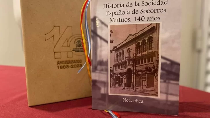 Presentaron el libro de la historia de la Sociedad Española de Necochea