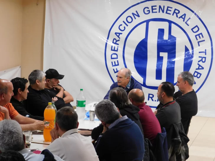 Jorge Álvaro se reunió con los representantes de la CGT Regional Necochea