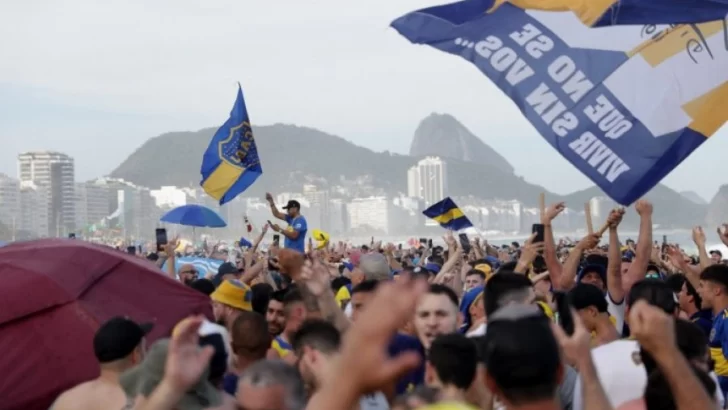 Imponente banderazo de Boca en Rio de Janeiro