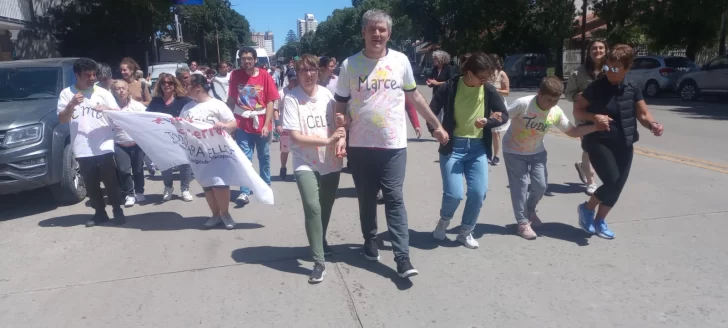 Alegre festejos del Centro de Día de “Todo para Ellos” .