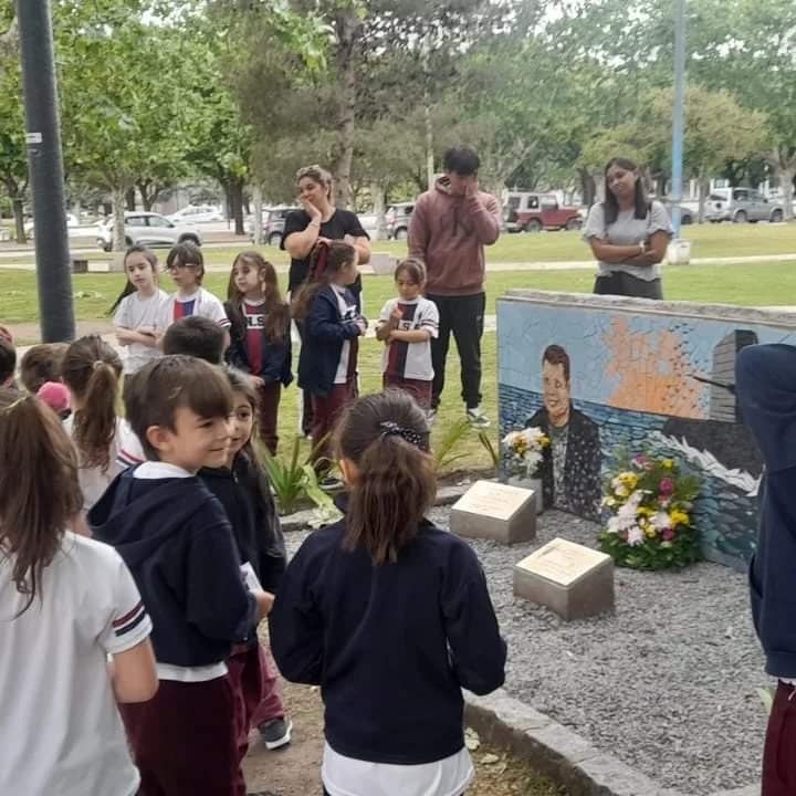 Alumnos de Nuestra Señora del Rosario recordaron a los tripulantes del ARA San Juan