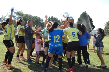 Boca-campeon-femenino-LOIFA2-728x484