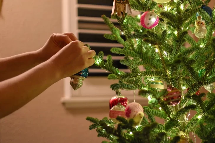 Cuánto cuesta este año armar el árbol de Navidad