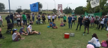 Asamblea Popular en el acceso al Puente Colgante