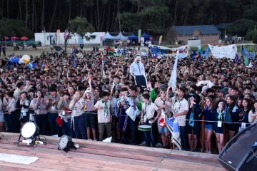 Más de 2000 jóvenes scouts de todo el país disfrutan del Campamento ‘Sosneado’ en Necochea