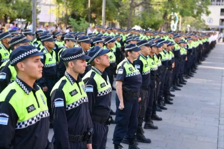 De 1.400 aspirantes solo 12 aprobaron el examen de ingreso a la Policía