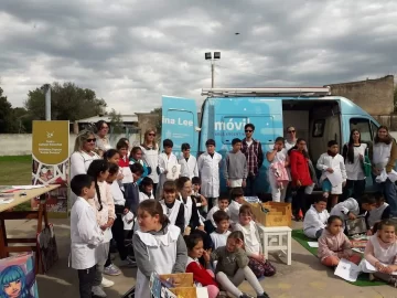 Aseguran que las bibliotecas populares están en peligro