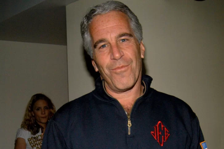 La Justicia de Estados Unidos difundió la lista de famosos involucrados con Jeffrey Epstein