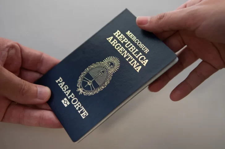 pasaporterenaper-argentina-1jpg-728x485