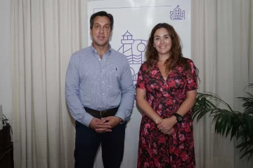 Primer encuentro institucional de Arturo Rojas y Jimena López