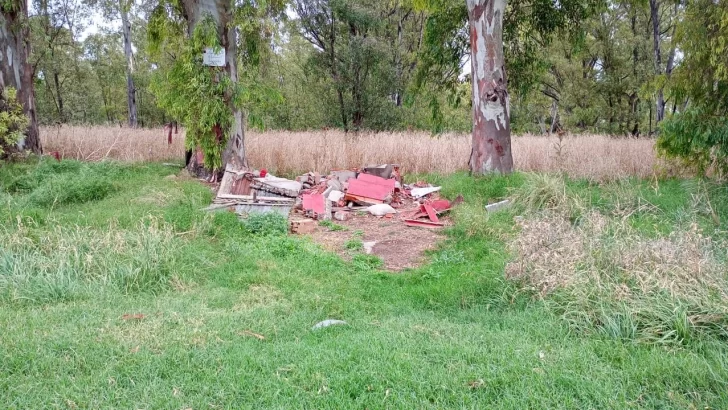 Destrozaron tres ermitas de El Gauchito Gil