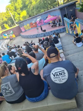 Más de 100 personas se sumaron al evento solidario de freestyle