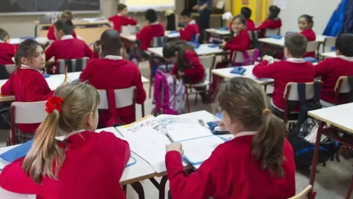 Autorizan un nuevo aumento en las cuotas de los colegios privados