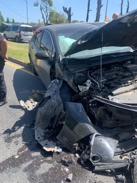 Ricardo Bochini sufrió un accidente de tránsito, pero está fuera de peligro