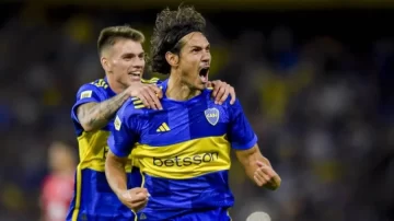 Con tres goles de Cavani, Boca le ganó a Belgrano y se acercó a los puestos de copas
