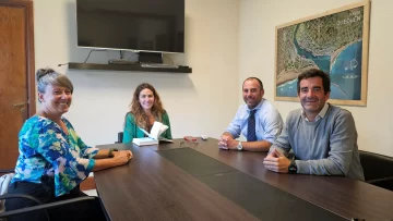 Jimena López recibió a organizadores de olimpiadas deportivas