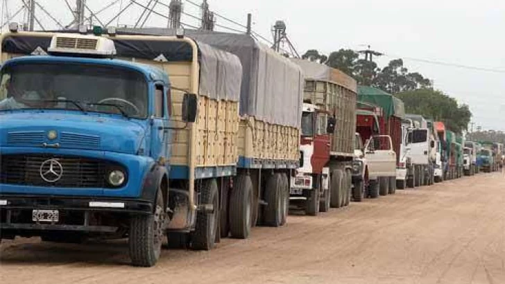 Tránsito de camiones: la presidenta del Consorcio recibió a los vecinos de Quequén