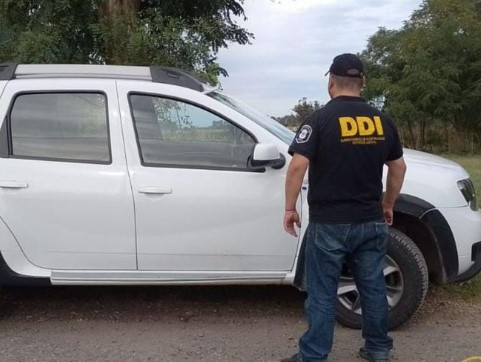 Prohibición de acercamiento a un septuagenario que intentó subir a dos menores a su camioneta