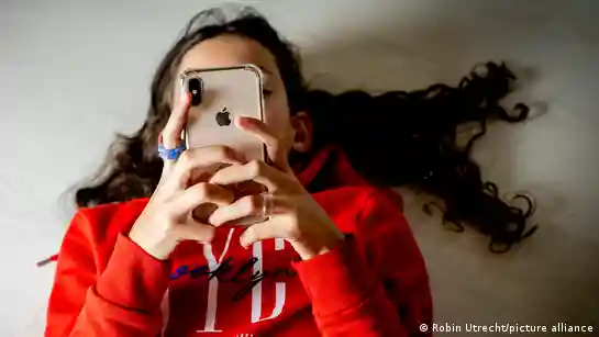 Comparan el programa de recompensas de TikTok Lite con la adicción al tabaco