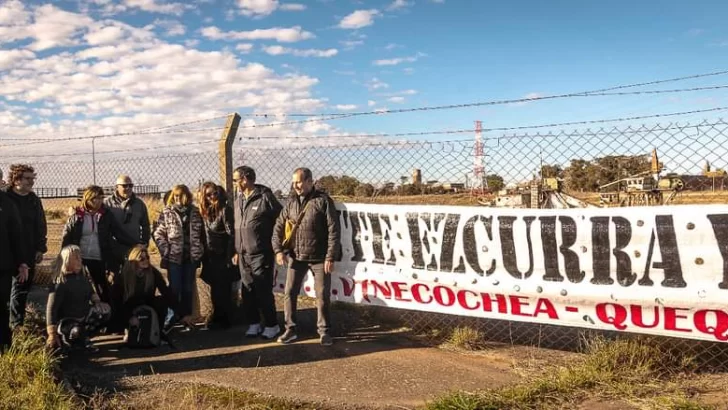 Vecinos se reunieron para reclamar la reconstrucción del Puente Ezcurra