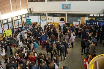 Harán un abrazo simbólico a la secundaria 7