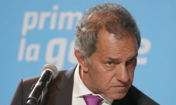 Scioli consideró que a Milei deberían otorgarle el Premio Nobel de Economía