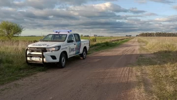 Asaltan a mano armada a un matrimonio mayor en un campo de Oriente