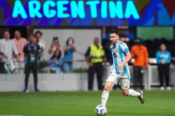 La Selección argentina buscará sellar su boleto a los cuartos de final de la Copa América ante Chile