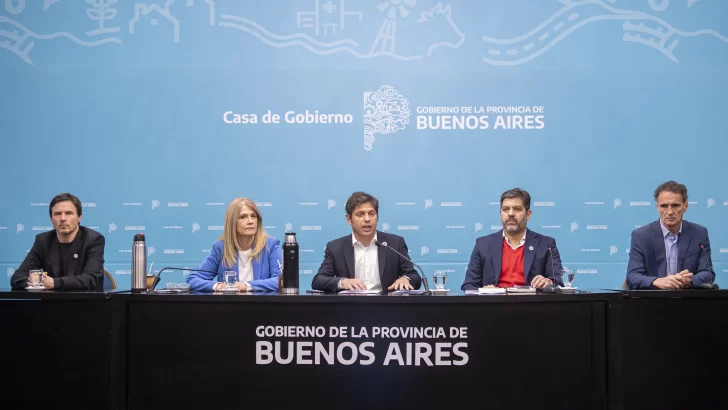 Kicillof adjudicó a una “venganza” de Milei la decisión de que la planta de GNL se haga en Río Negro