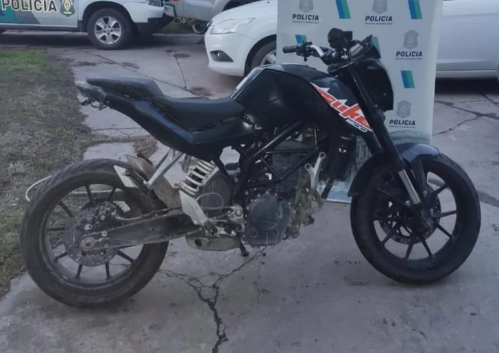 Secuestraron la moto con la que atropellaron a una joven en la Villa Balnearia