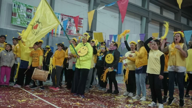 Emotiva y colorida celebración por los 75 años de la Educación Especial