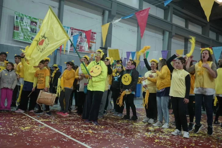 Emotiva y colorida celebración por los 75 años de la Educación Especial