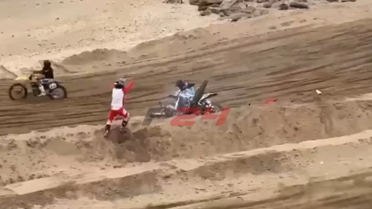 Impactante choque entre cuatro motociclistas en el Enduro