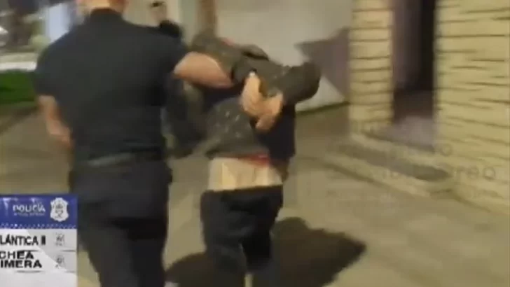 Video: así detenían a uno de los ladrones de flexibles de medidores de gas