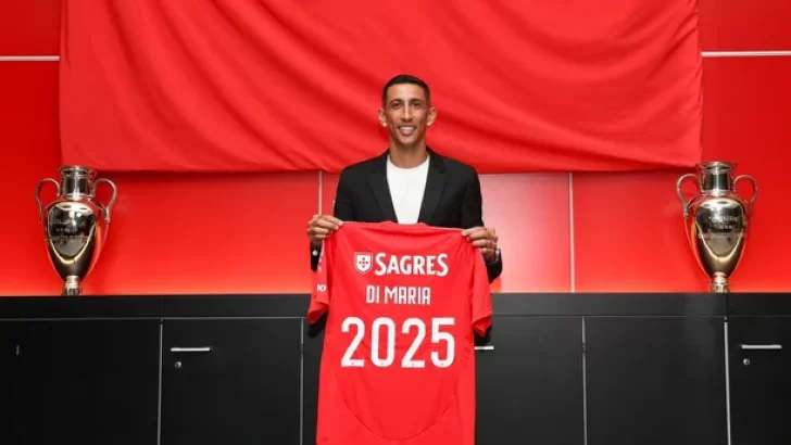 Di María extendió su contrato y jugará un año más en Benfica