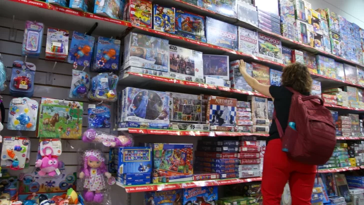 Día del Niño: la ventas de juegos y juguetes cayeron un 16%