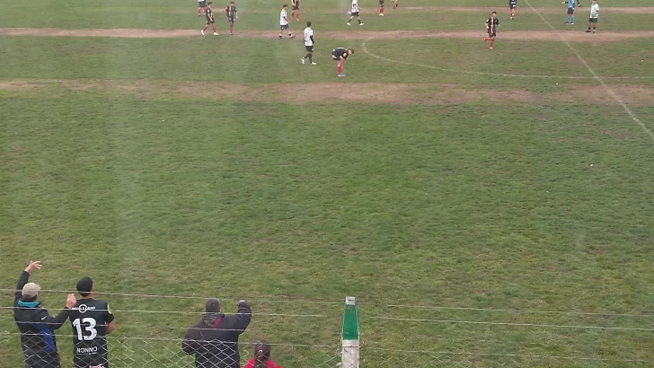 Triunfos de Gimnasia, Villa del Parque y La Dulce en la tarde del sábado