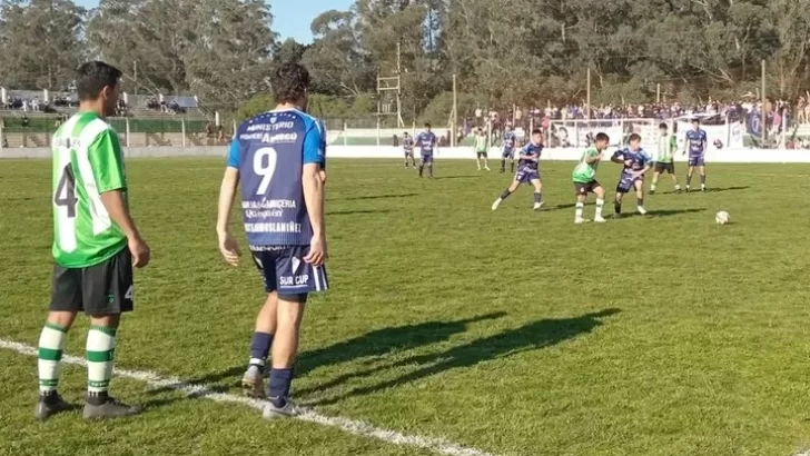 Estación le ganó el clásico a Ministerio y se le puso a 3 puntos