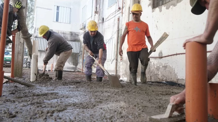 Empezaron a construir los cimientos de la obra para instalar el tomógrafo