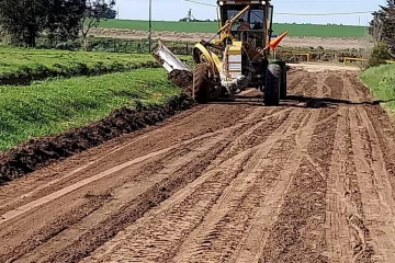 El Emsur repara las calles de tierra dañadas por la lluvia