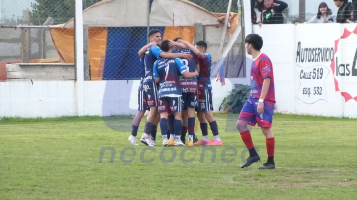 Ministerio se recuperó con una goleada en el clásico ante Defensores PQ