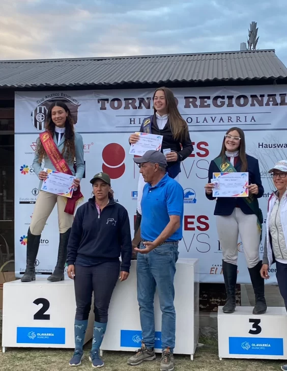 Lourdes-Bermudez-subcampeona-564x728