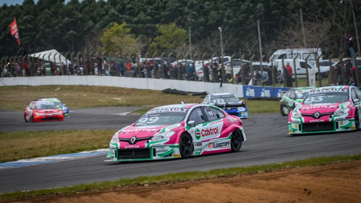 Matías Capurro se mantiene como puntero de la Copa Rookie Latam del TC 2000